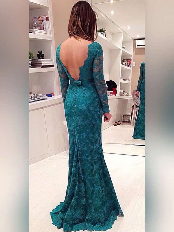 Scoop Neck Backless Lace Popular Trumpet/Mermaid Long Sleeve Prom Dress