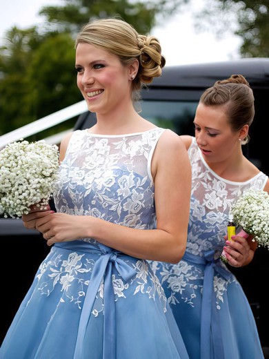 Elegant Tulle Appliques Lace Scoop Neck Tea-length Bridesmaid Dress #JCD01012790