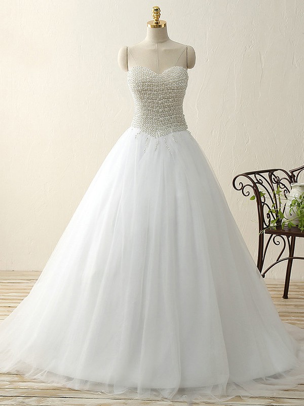 Princess Sweetheart Tulle Pearl Detailing Sweep Train Trendy White Prom Dresses #JCD020103240