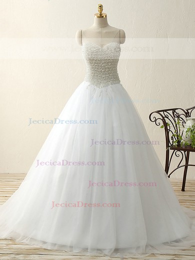 Princess Sweetheart Tulle Pearl Detailing Sweep Train Trendy White Prom Dresses #JCD020103240