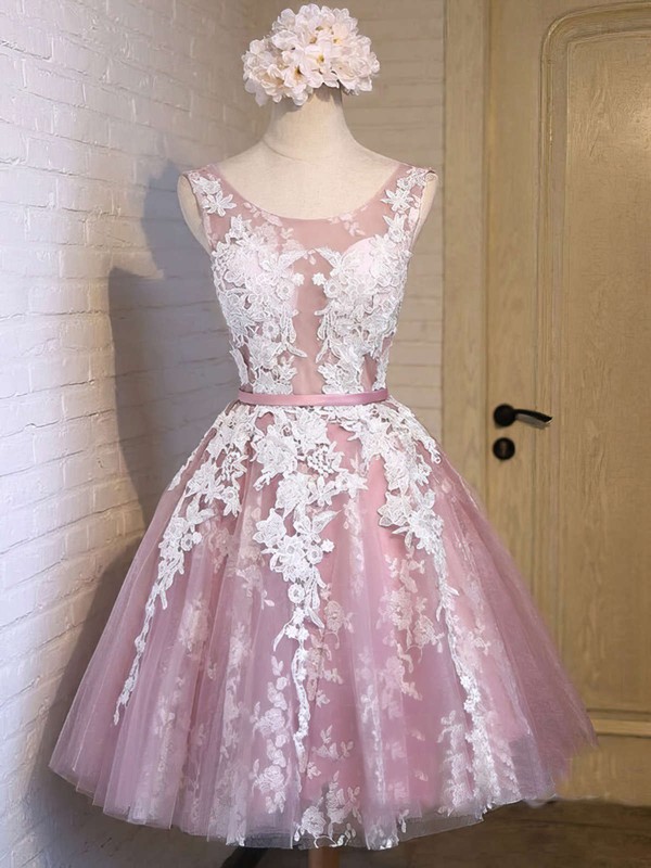 A-line Scoop Neck Tulle Appliques Lace Exclusive Knee-length Bridesmaid Dresses #JCD010020102736
